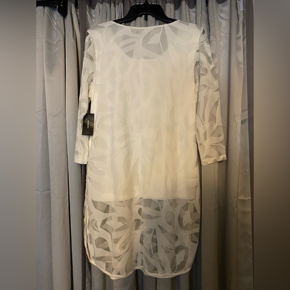 Alfani Ivory Tunic - Picture 6 of 6
